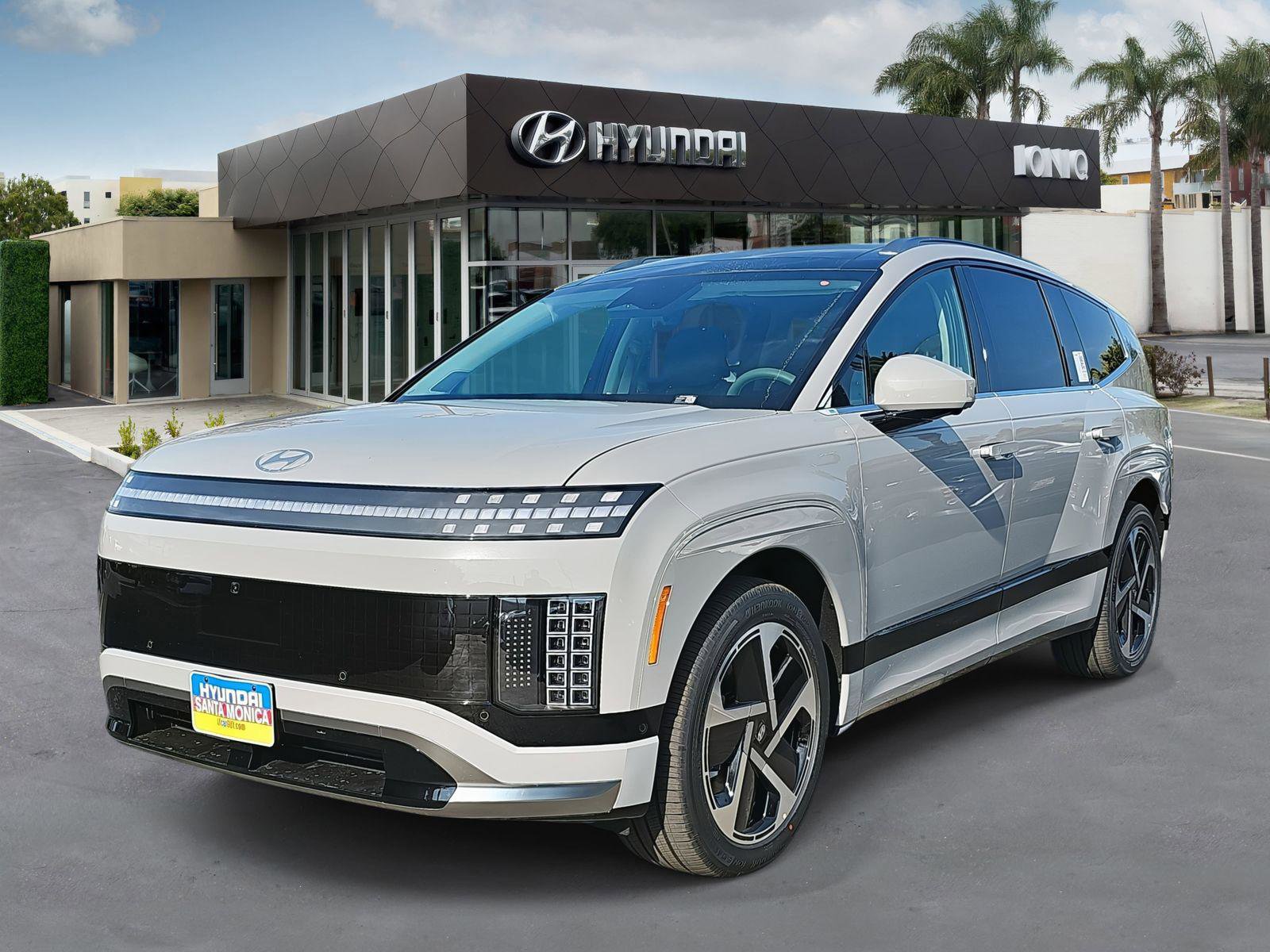 New 2026 Hyundai Ioniq 9 Calligraphy image 7