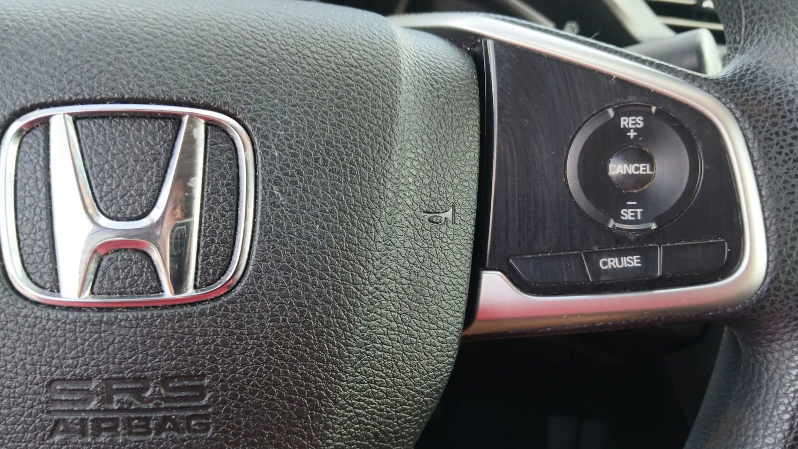 Used 2018 Honda Civic EX image 30