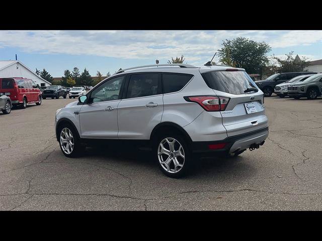 Used 2018 Ford Escape Titanium w/ Ford Safe & Smart Package AWD/4WD image 30