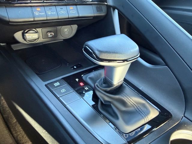 Certified 2025 Hyundai Elantra Sport image 11
