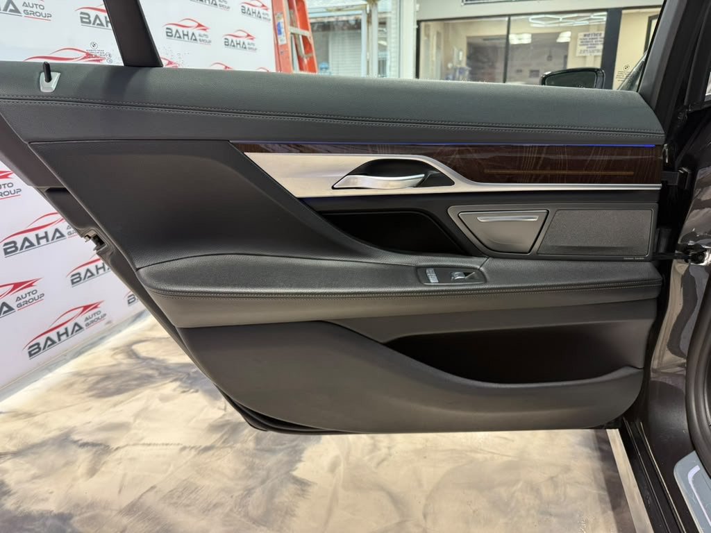 Used 2020 BMW 740i xDrive w/ Cold Weather Package AWD/4WD image 42