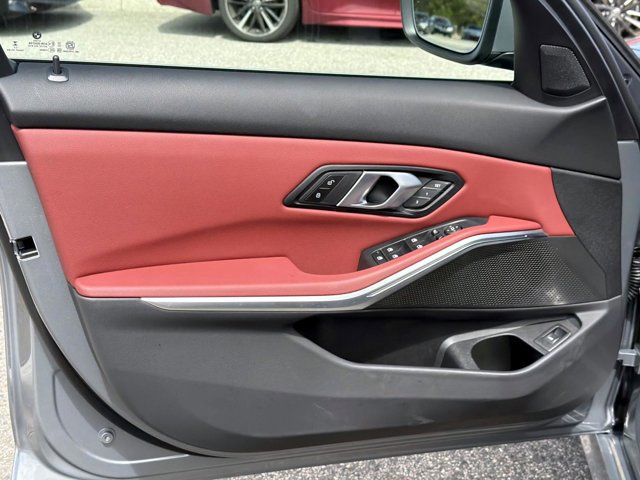 Used 2025 BMW 330i 330i image 15