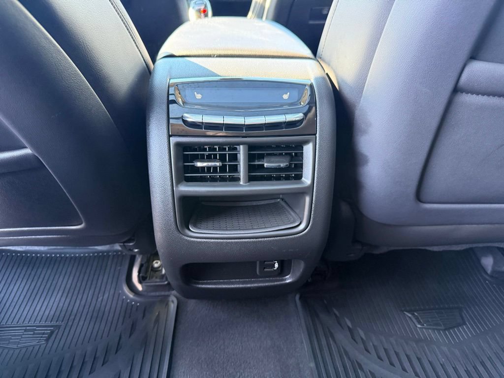 Used 2018 Cadillac XT5 Premium Luxury w/ Driver Assist Package AWD/4WD image 31