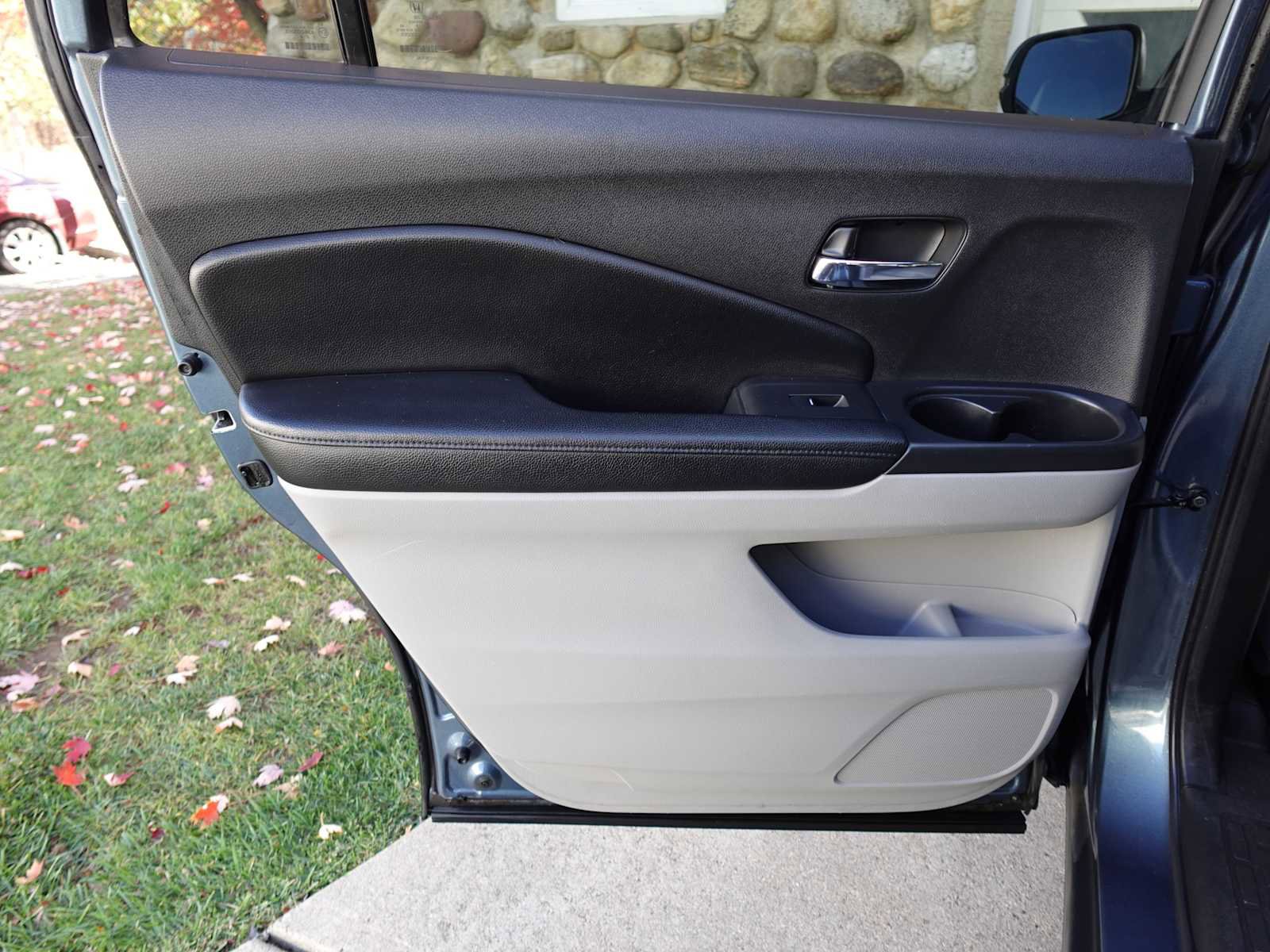 Certified 2017 Honda Pilot EX-L image 24