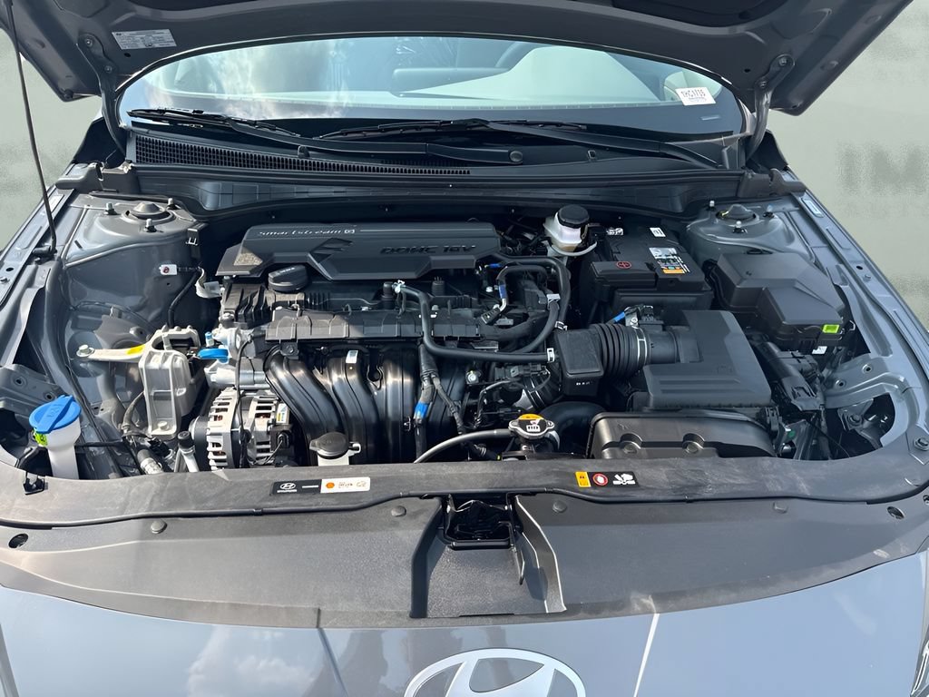 Used 2026 Hyundai Elantra Sport FWD image 16