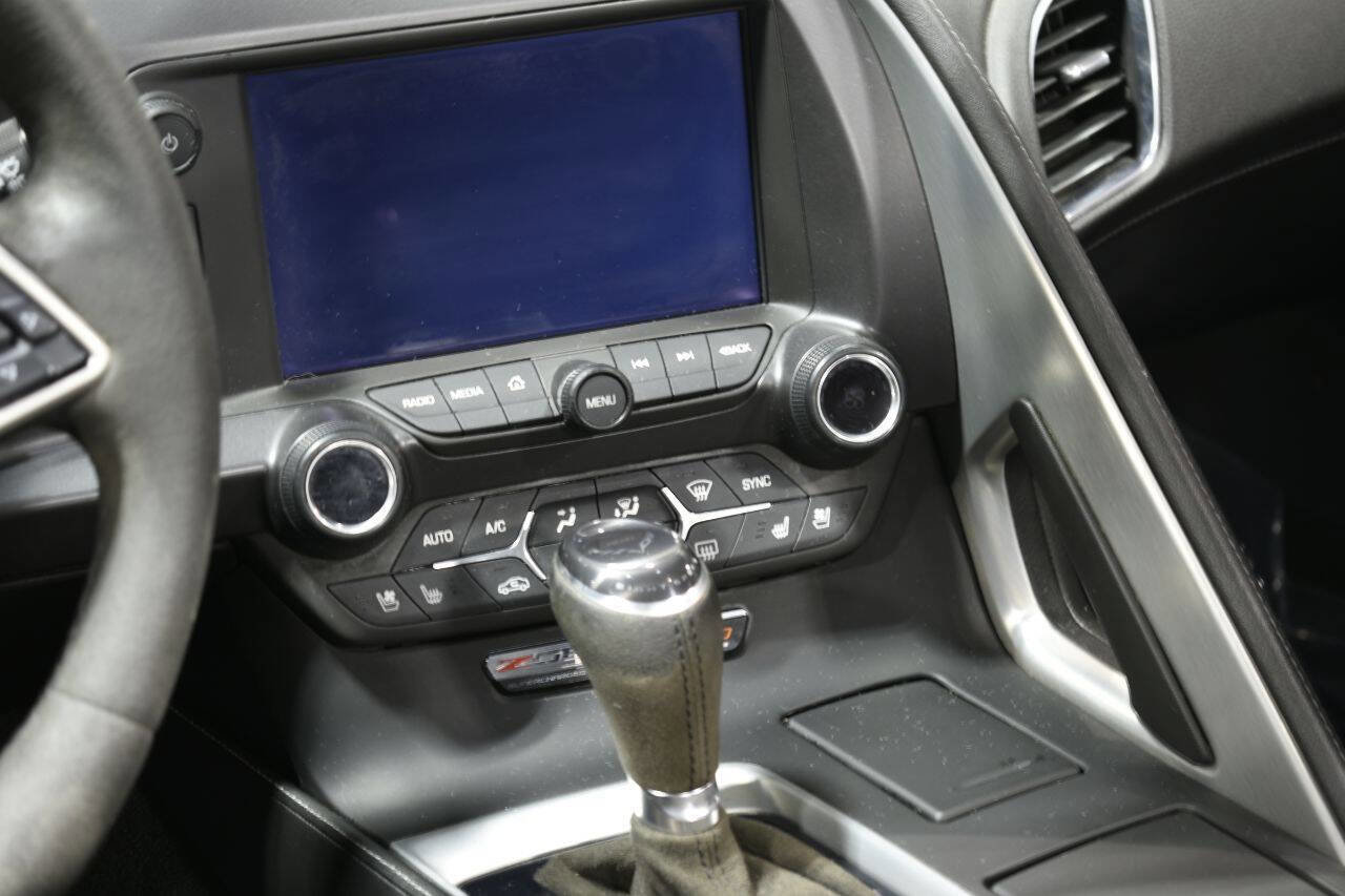 Used 2017 Chevrolet Corvette Z06 image 20