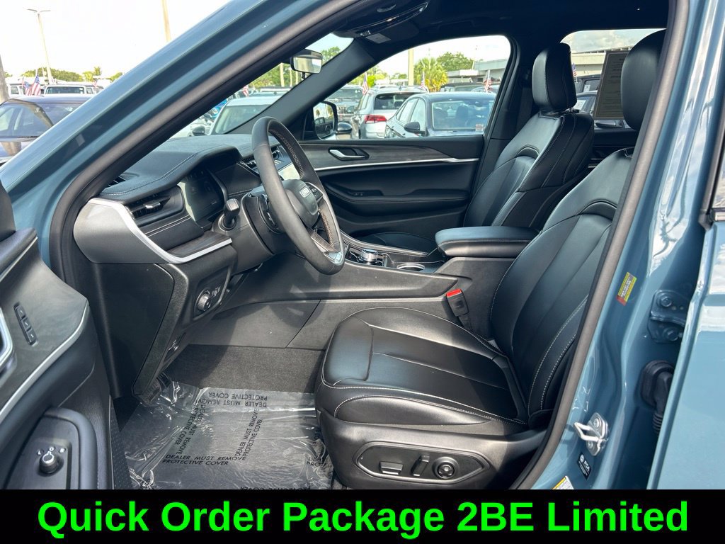 Used 2026 Jeep Grand Cherokee L Limited w/ Limited Altitude Package RWD image 10