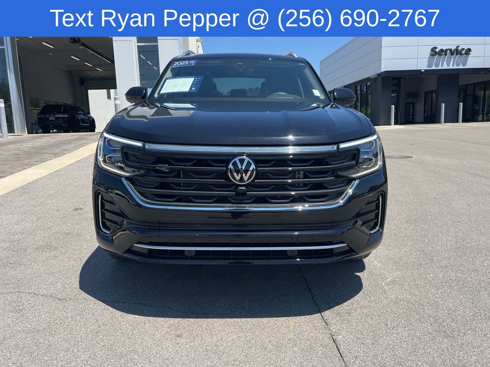 Certified 2025 Volkswagen Atlas SEL Premium R-Line AWD/4WD image 2