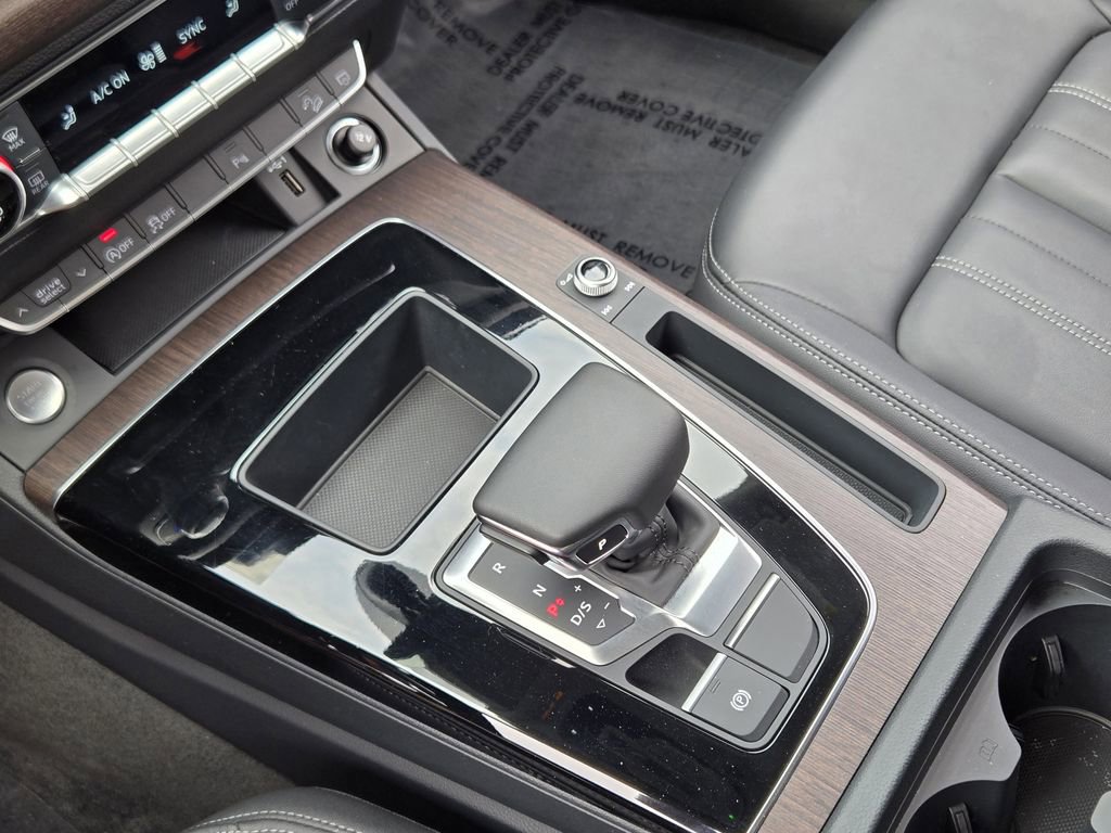 Certified 2023 Audi Q5 Premium w/ Convenience Package AWD/4WD image 25