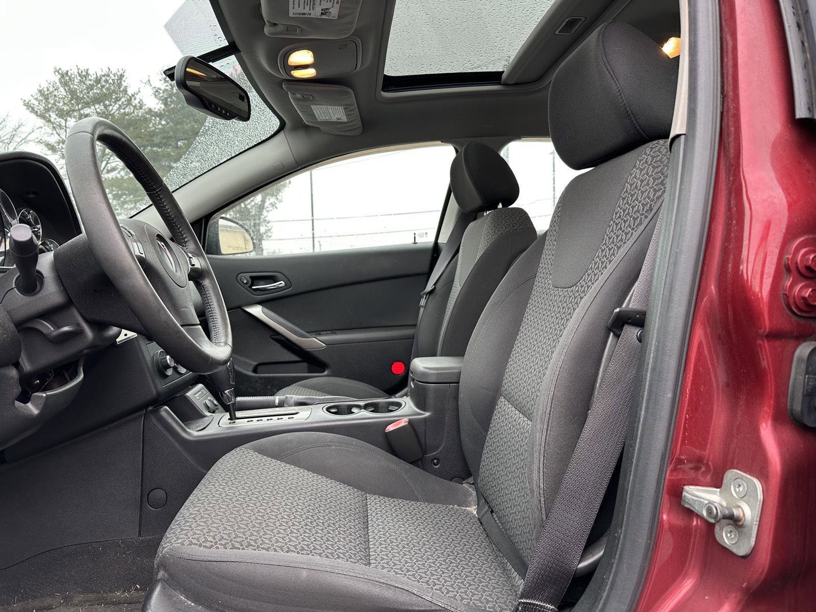 Used 2009 Pontiac G6 Sedan w/ Sun And Sound Package image 11