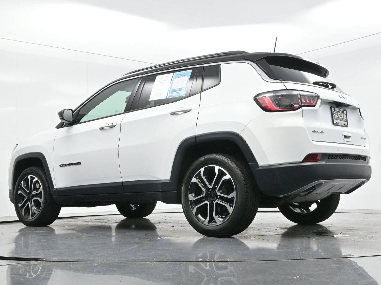 Used 2023 Jeep Compass Limited AWD/4WD image 47