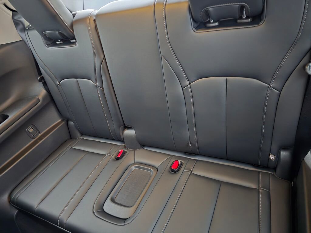 Used 2023 INFINITI QX60 Luxe image 19