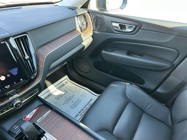 Used 2023 Volvo XC60 B5 Plus w/ Climate Package AWD/4WD image 29