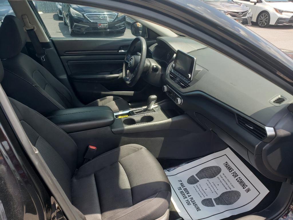 Used 2019 Nissan Altima 2.5 S FWD image 9