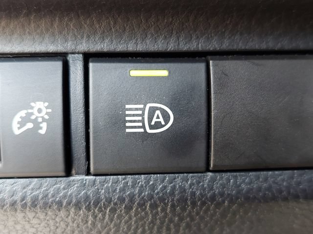 Certified 2022 Toyota RAV4 LE AWD/4WD image 31