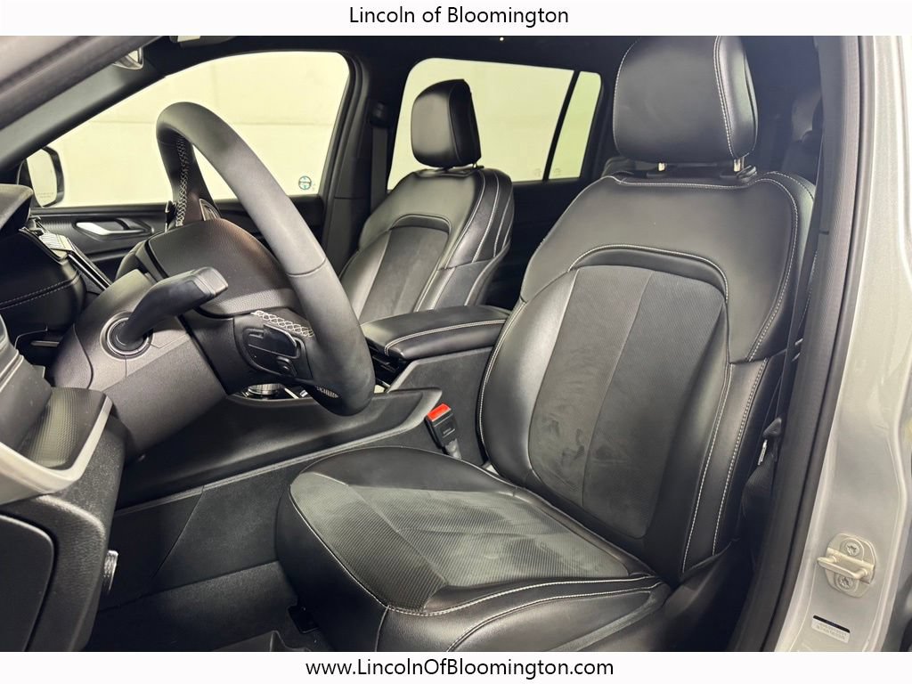 Used 2023 Jeep Grand Cherokee L Laredo AWD/4WD image 18
