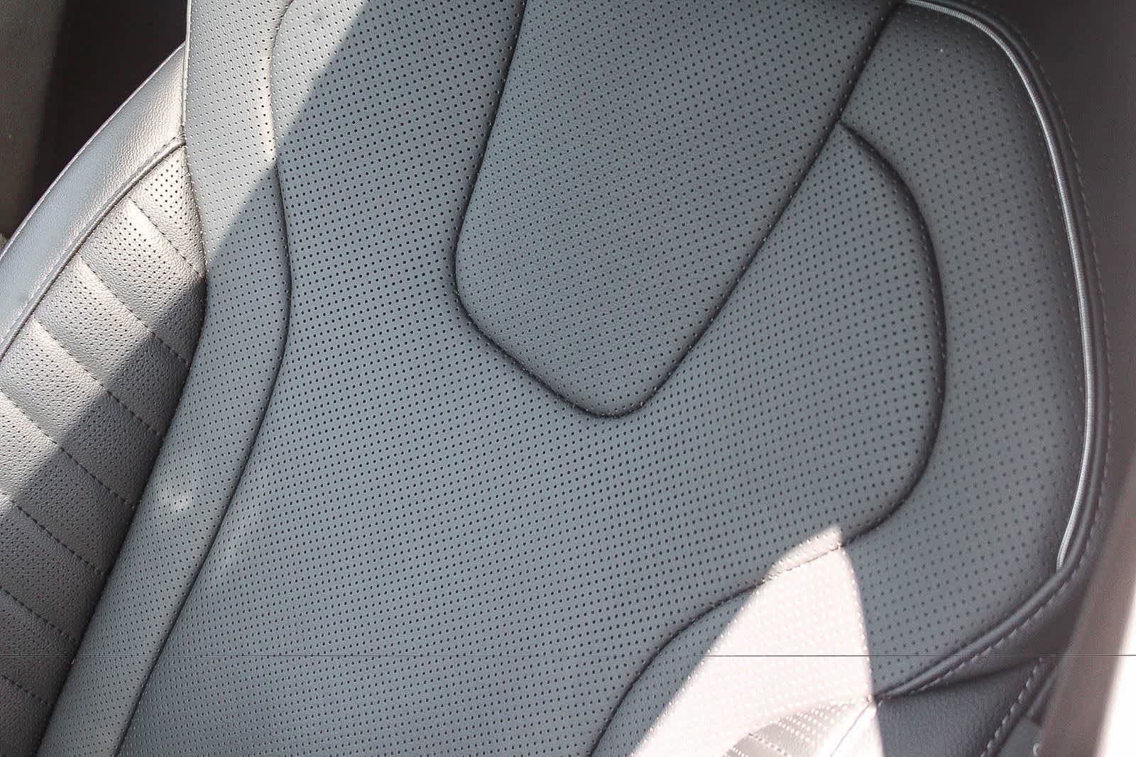 Certified 2023 Hyundai Elantra Limited FWD image 33