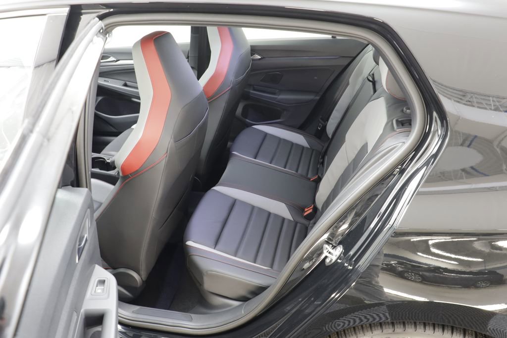 New 2026 Volkswagen GTI SE FWD image 16