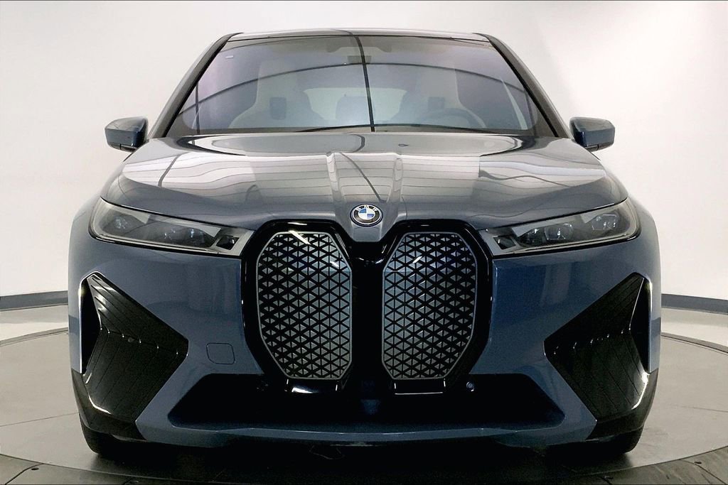 Certified 2023 BMW iX xDrive50 w/ Premium Package image 2