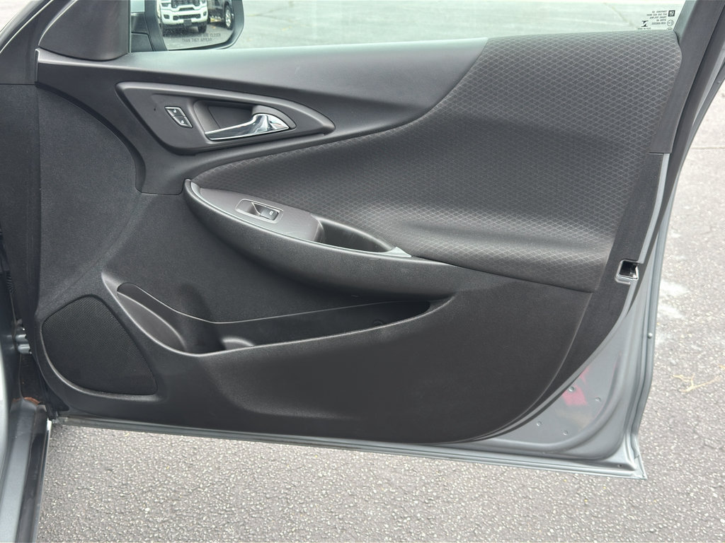 Used 2024 Chevrolet Malibu LT FWD image 29
