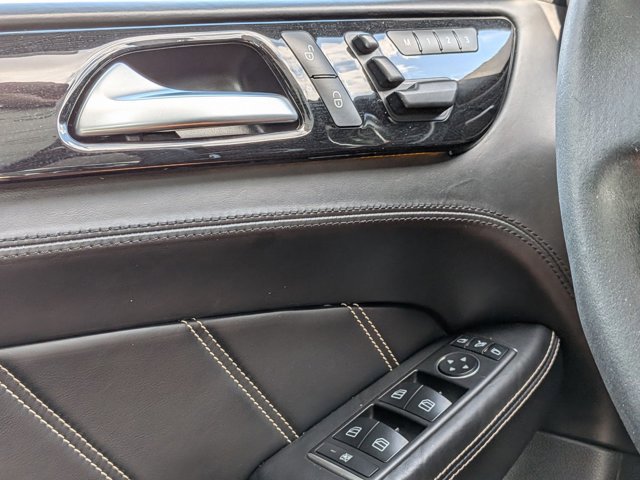 Used 2014 Mercedes-Benz ML 63 AMG 4MATIC image 4