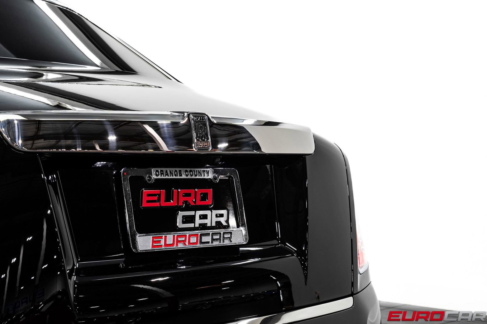 Used 2024 Rolls-Royce Phantom Sedan w/ The Phantom Package image 20