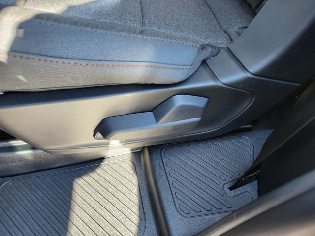 New 2026 Ford Explorer Active image 24