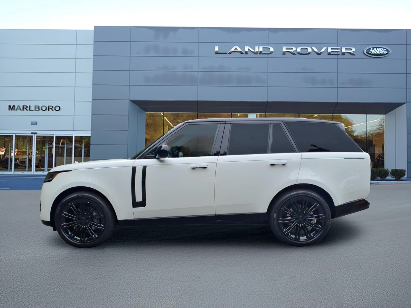 New 2026 Land Rover Range Rover SE AWD/4WD image 6