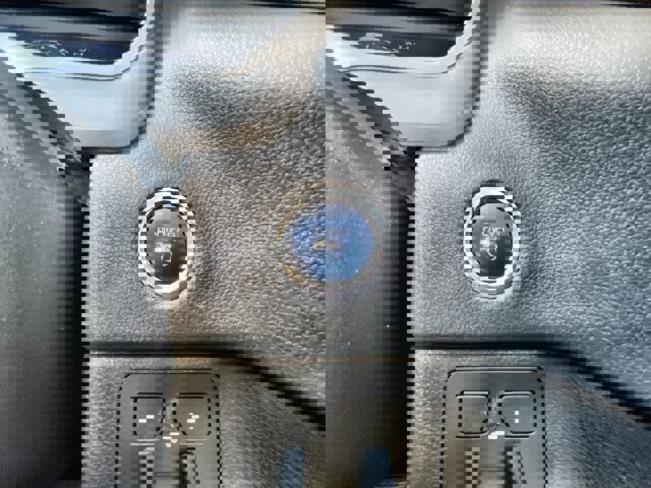 Used 2023 Toyota Sequoia Limited w/ Tow Technology Package image 17