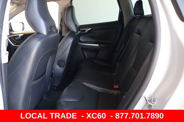 Used 2015 Volvo XC60 T6 AWD/4WD image 16