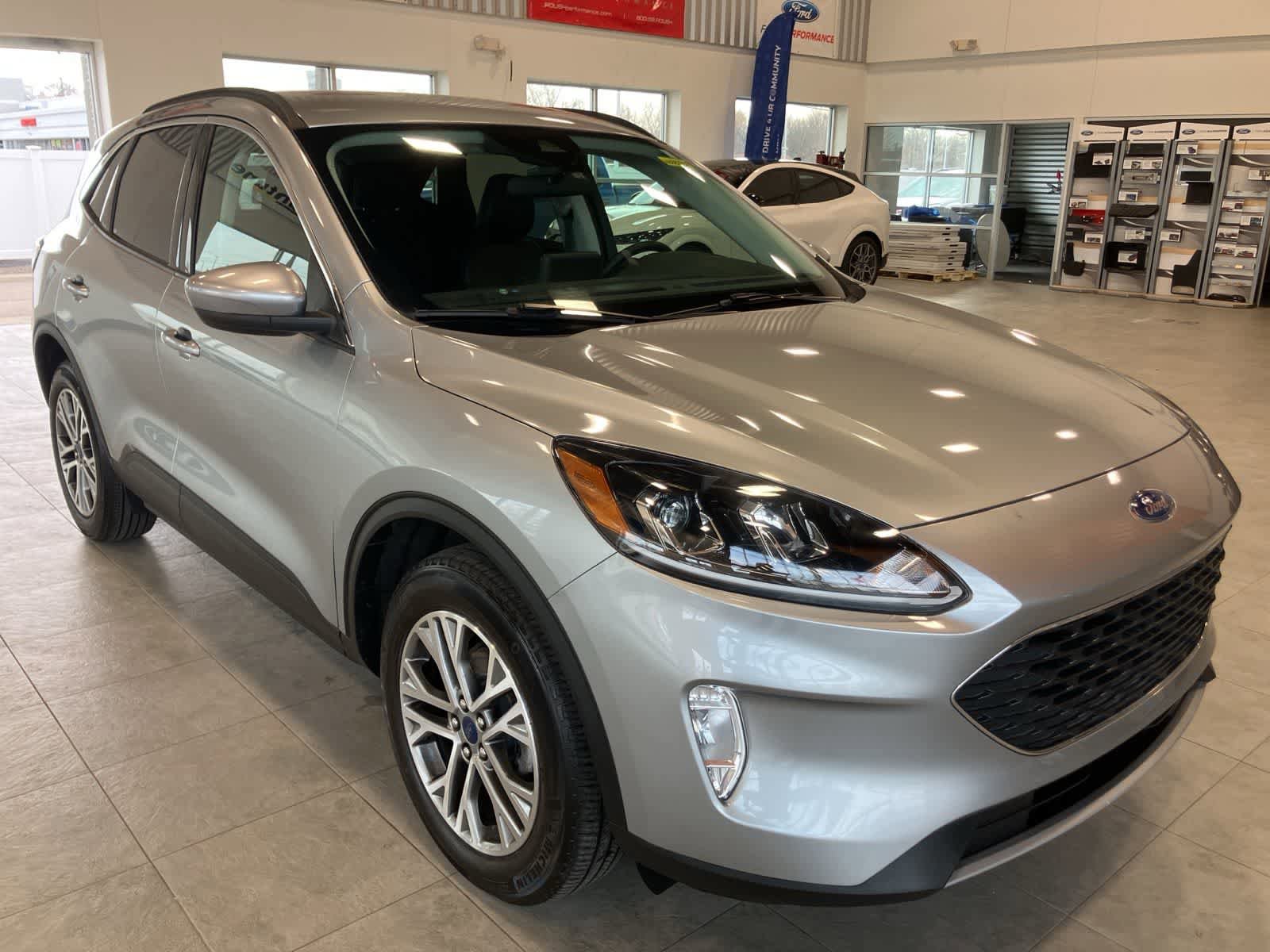 Used 2022 Ford Escape SEL image 3