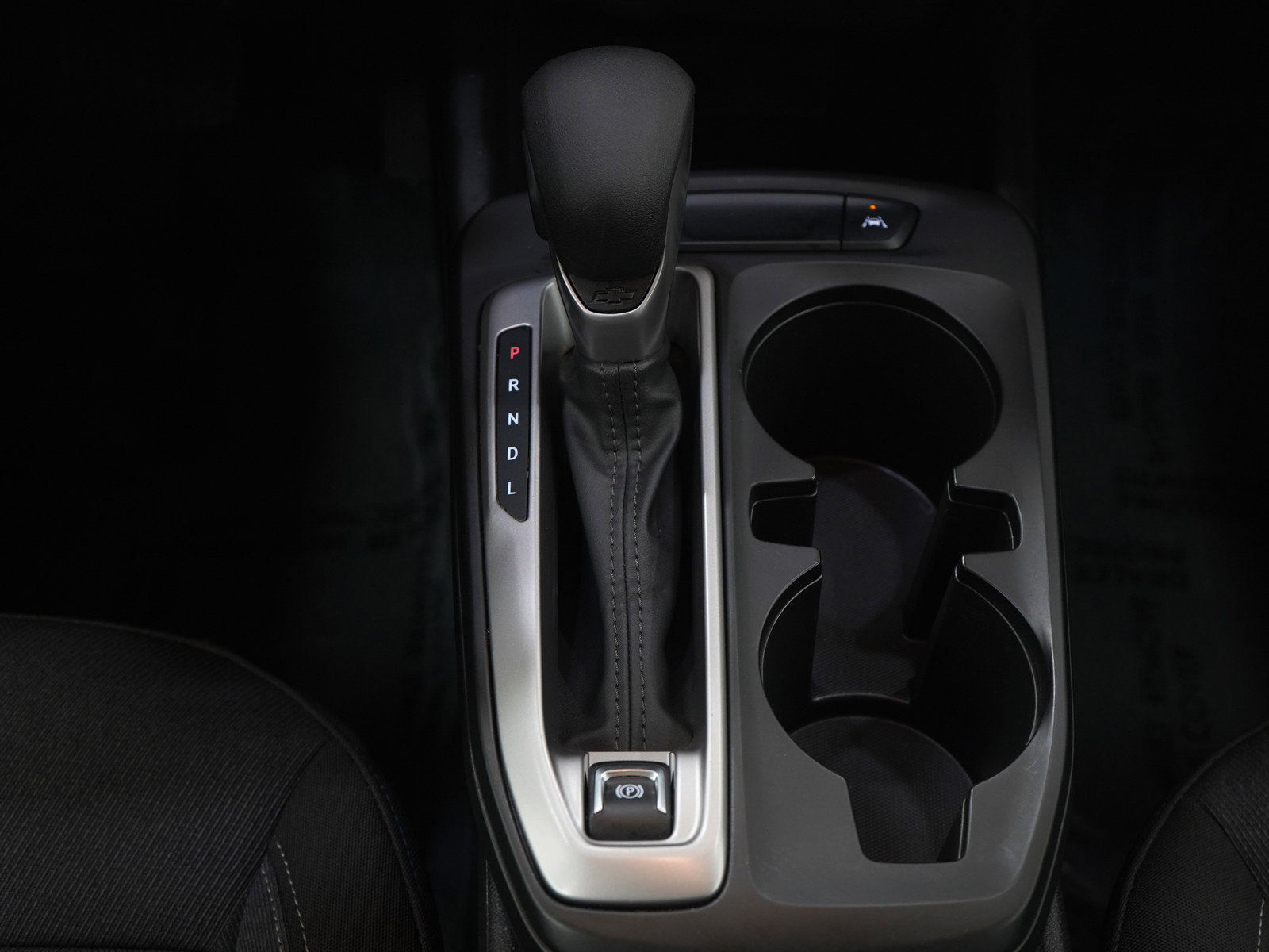 Used 2024 Chevrolet Trax LS w/ LS Convenience Package image 17