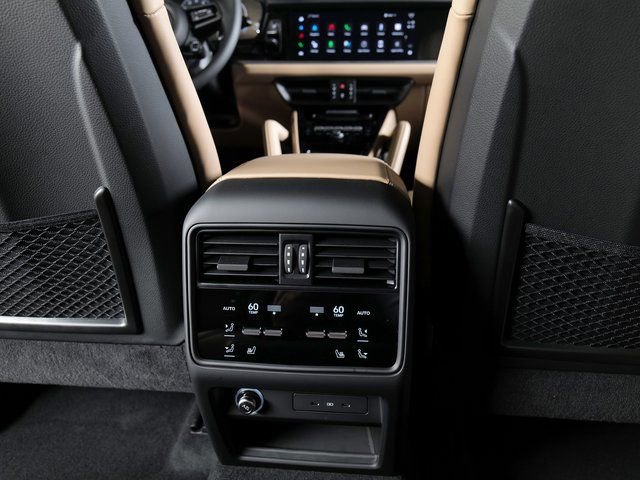 New 2025 Porsche Cayenne S image 14