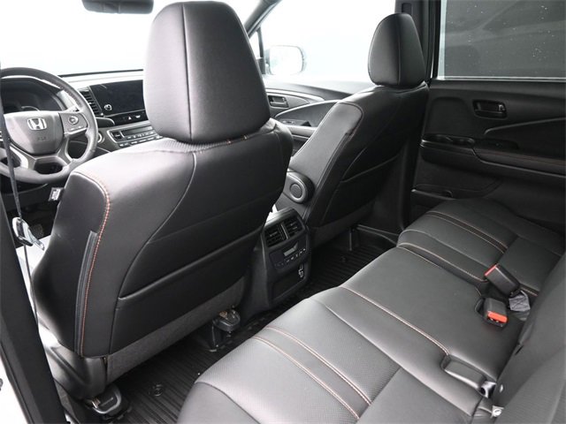 Used 2022 Honda Pilot TrailSport image 14