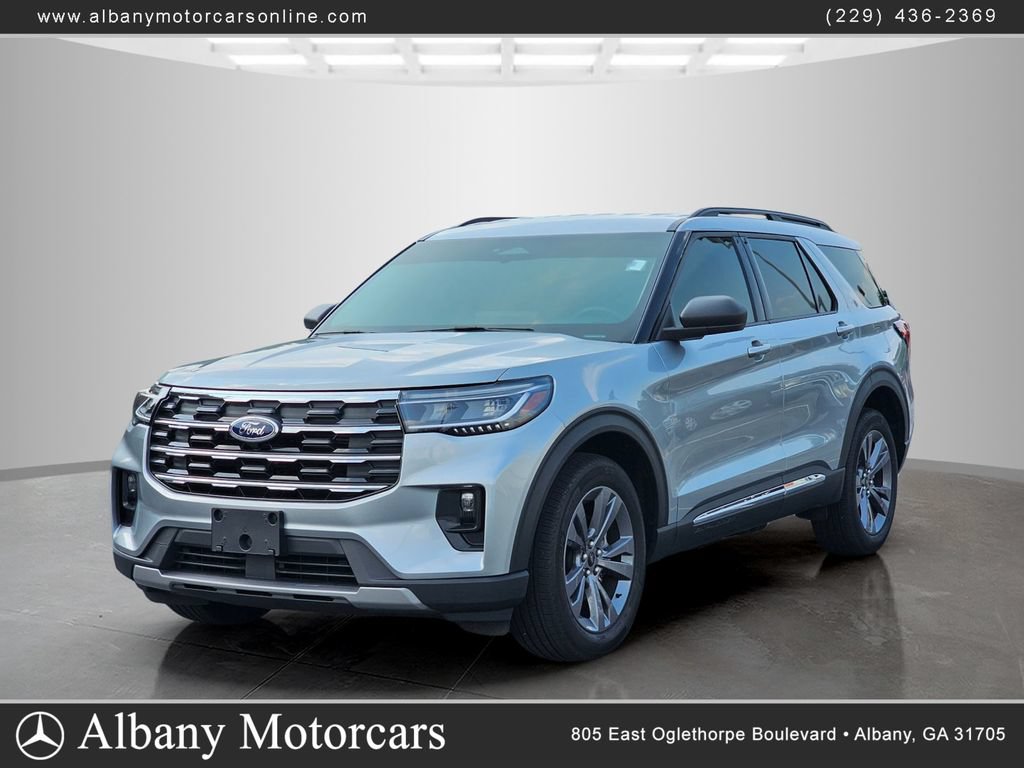 Used 2025 Ford Explorer Active w/ Active Comfort Package
