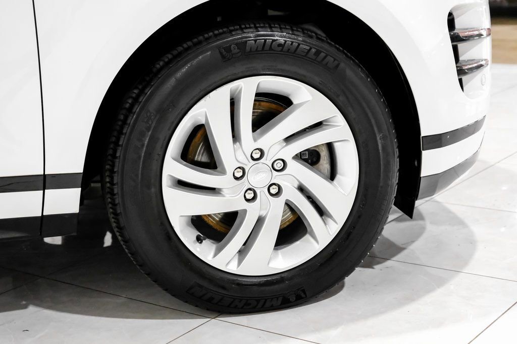 Used 2023 Land Rover Range Rover Evoque R-Dynamic S image 48