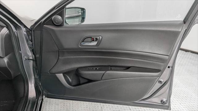 Used 2018 Acura ILX FWD image 23