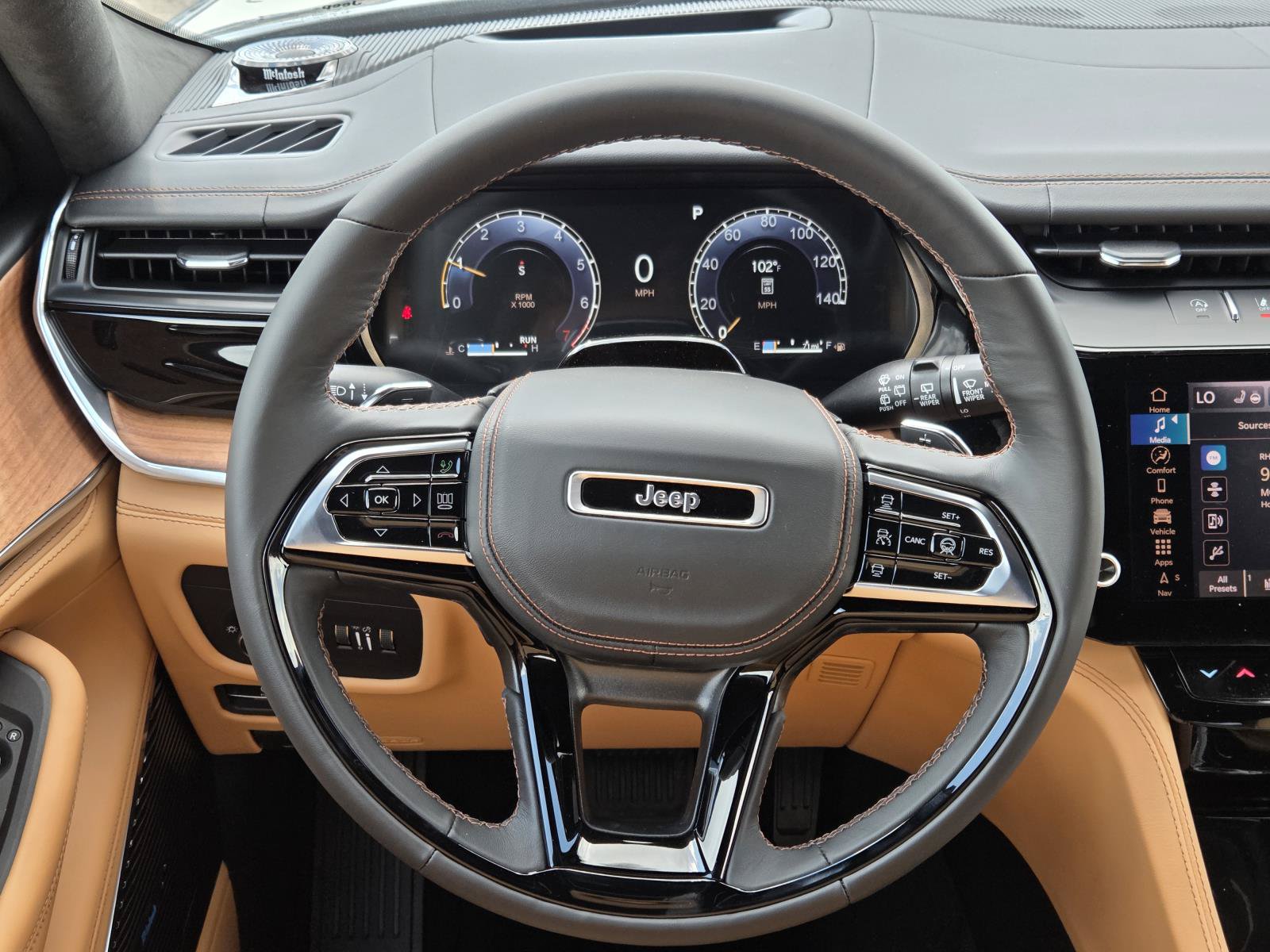 New 2027 Jeep Grand Cherokee Summit AWD/4WD image 17