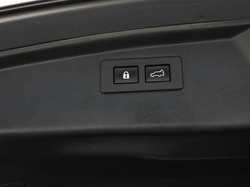 Used 2022 Subaru Outback Touring XT AWD/4WD image 40