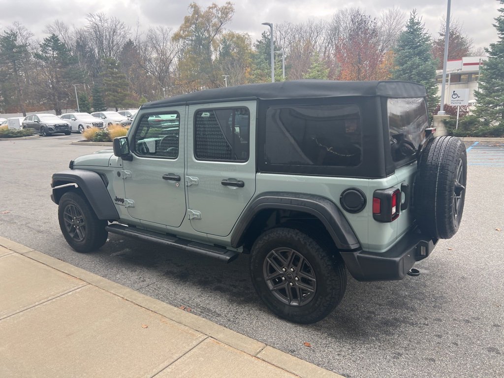 Used 2024 Jeep Wrangler Sport S image 40