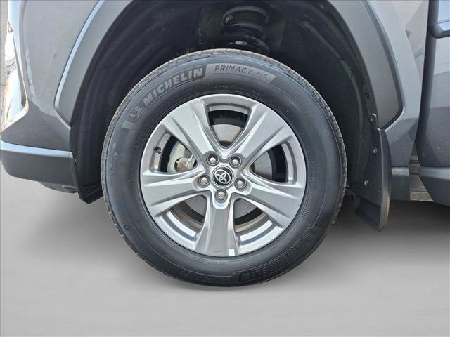 Used 2024 Toyota RAV4 XLE AWD/4WD image 13