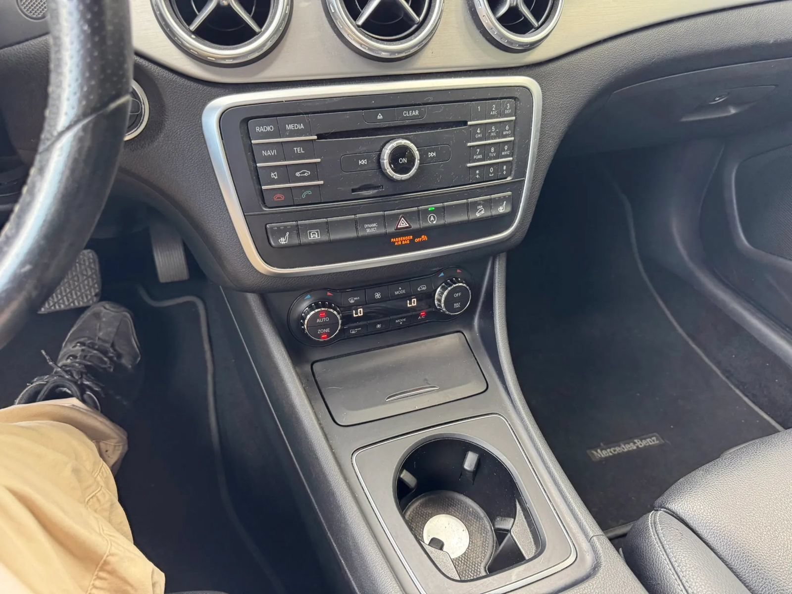 Used 2017 Mercedes-Benz GLA 250 4MATIC w/ Premium Package image 34