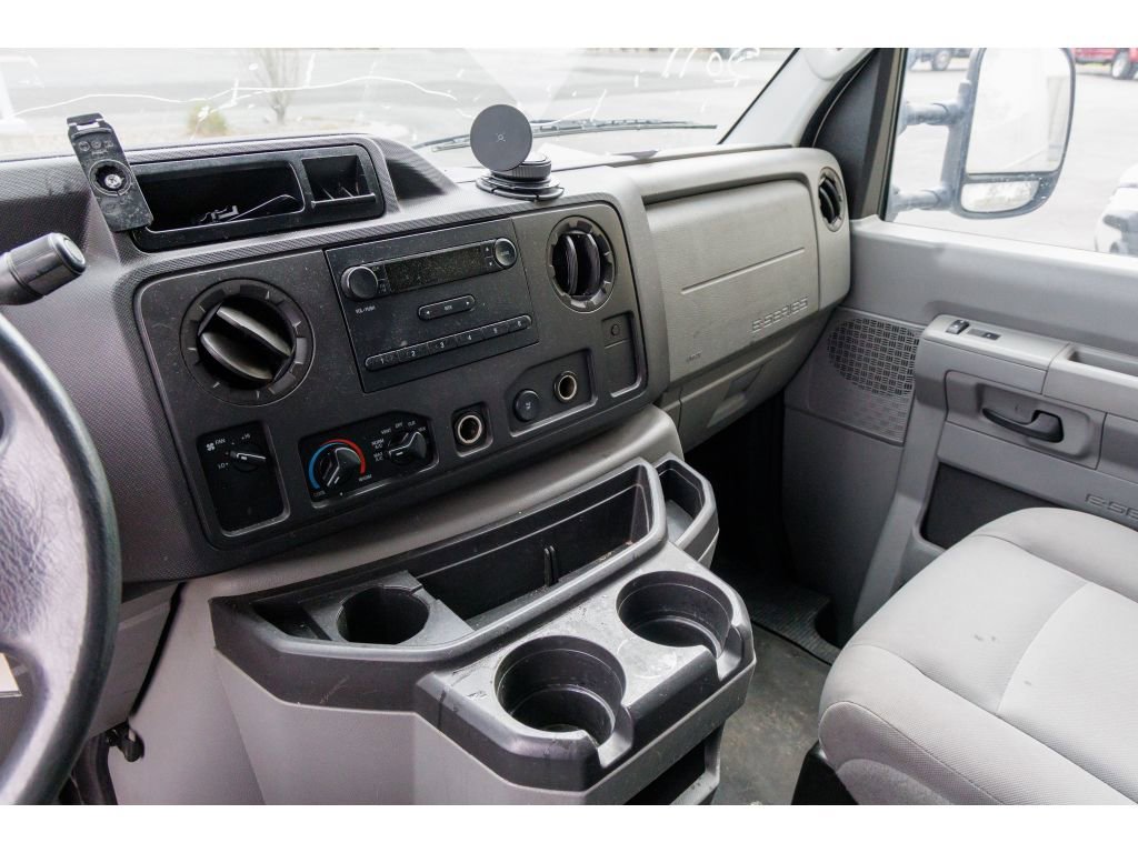 Used 2011 Ford E-250 and Econoline 250 w/ PWR Group image 16