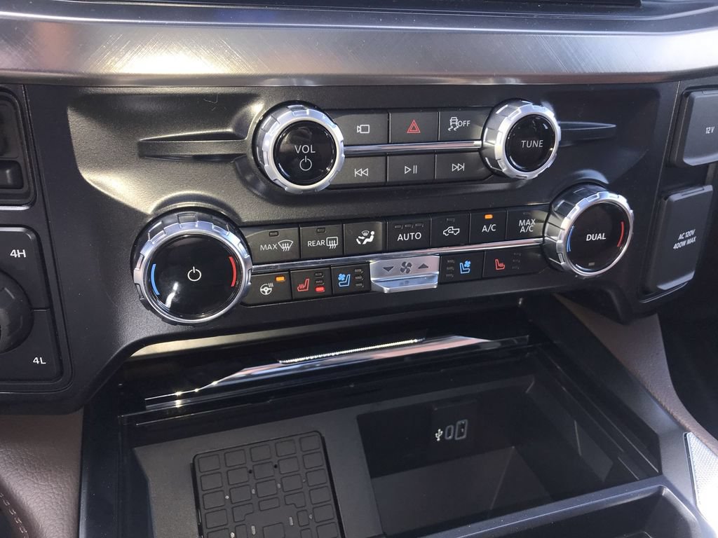 New 2026 Ford F250 King Ranch w/ Chrome Package AWD/4WD image 19