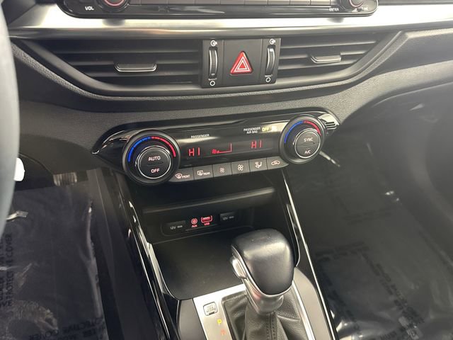 Used 2019 Kia Forte S w/ S Premium Package image 9