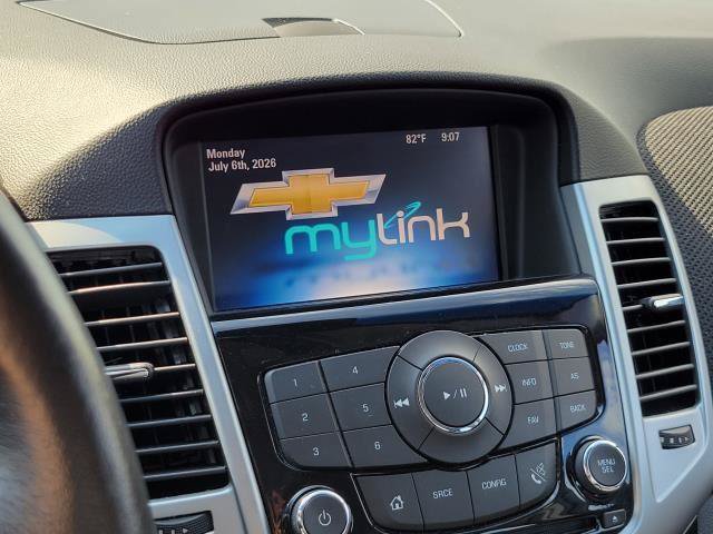 Used 2014 Chevrolet Cruze LT w/ Technology Package FWD image 18