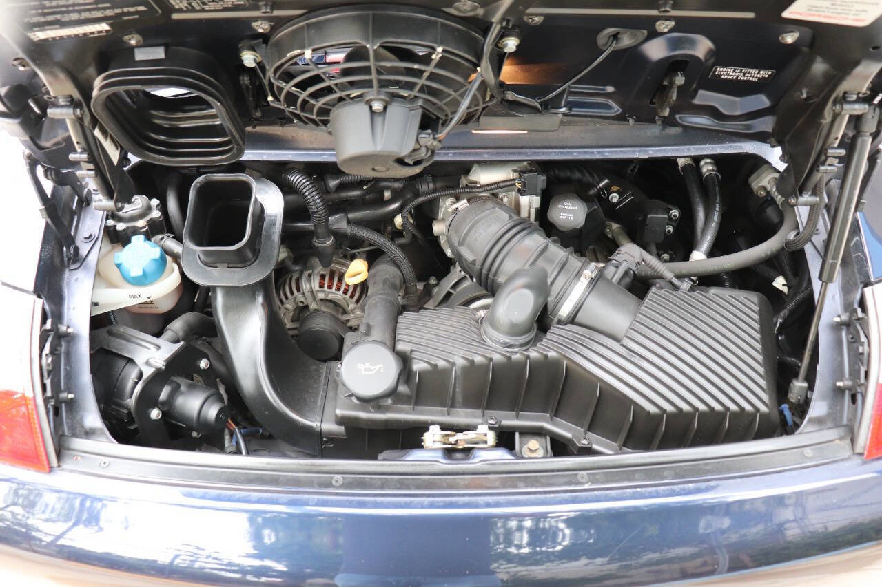 Used 2003 Porsche 911 Carrera image 30