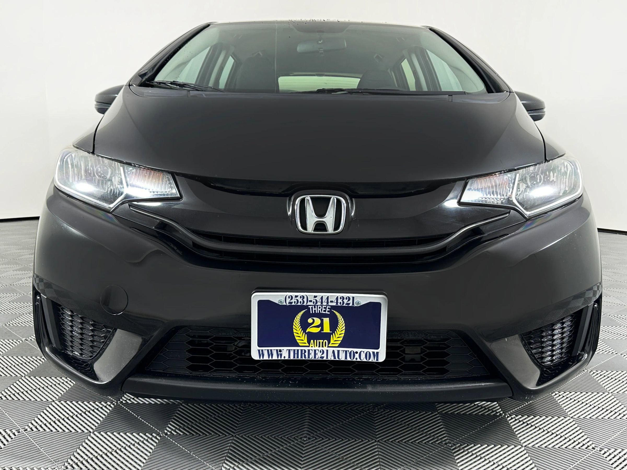 Used 2016 Honda Fit LX image 2