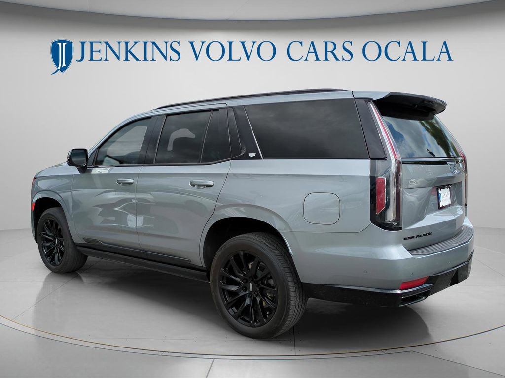 Used 2024 Cadillac Escalade Sport Platinum w/ LPO, ONYX Package AWD/4WD image 5