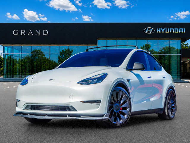 Used 2022 Tesla Model Y Performance AWD/4WD image 1
